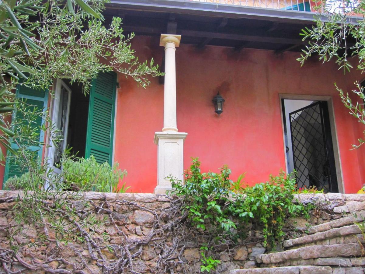 Belvilla By Oyo Villa Shakti Lerici Exterior foto